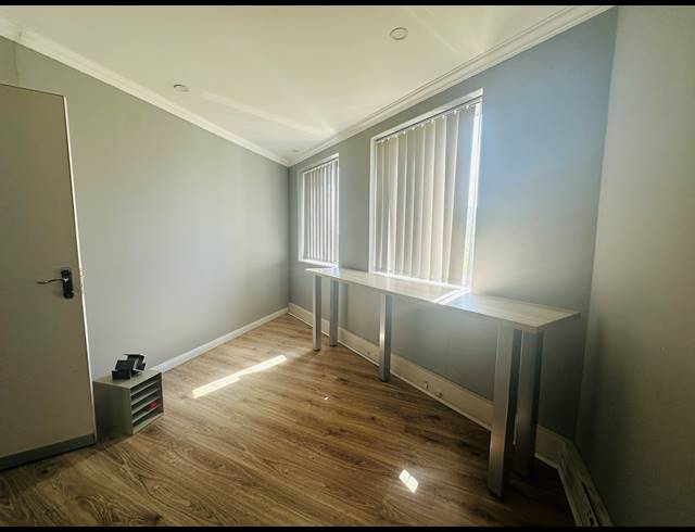296M² OFFICE TO LET IN RIVONIA